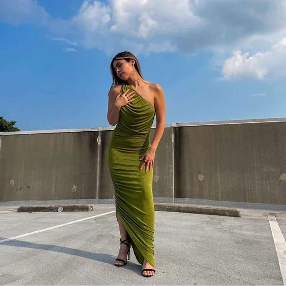 LIONESS THE GODDESS GREEN DRESS SIZE S